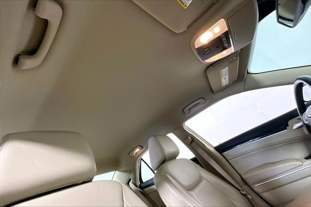 Used 2014 Chrysler 300 For Sale in Millington, TN