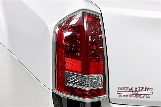 Used 2014 Chrysler 300 For Sale in Millington, TN