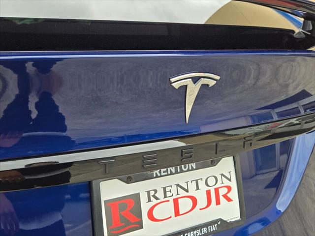 2023 Tesla Model X Standard Range
