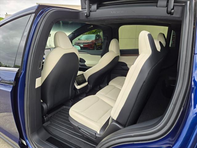 2023 Tesla Model X Standard Range
