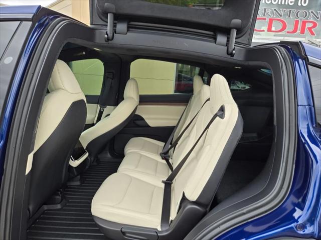 2023 Tesla Model X Standard Range