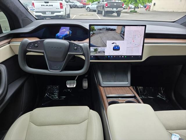 2023 Tesla Model X Standard Range