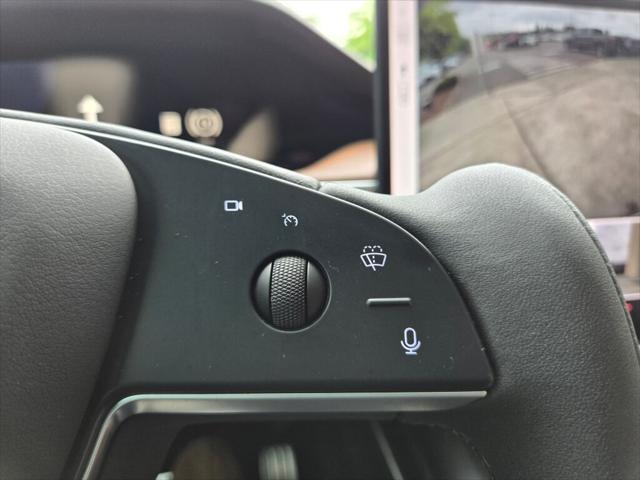 2023 Tesla Model X Standard Range