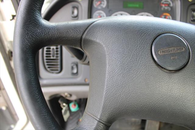 2018 Freightliner M2 M2 106 Business Class Regular Cab
