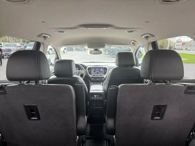 2020 GMC Acadia AWD Denali