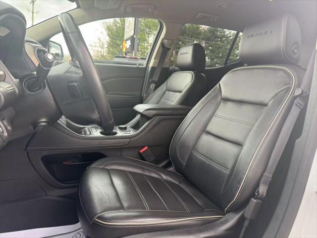 2020 GMC Acadia AWD Denali