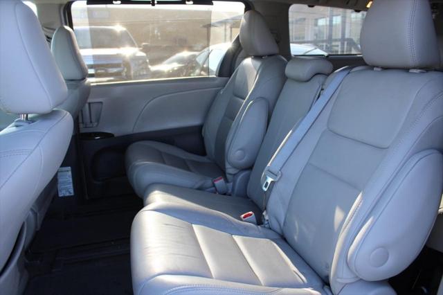2011 Lexus HS 250h Premium