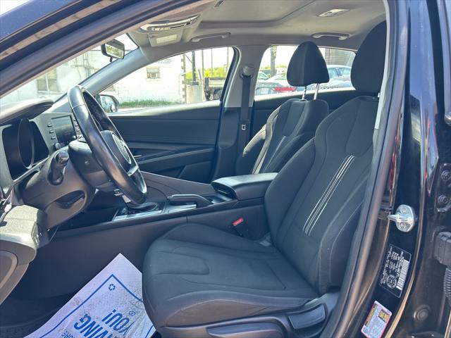 Elantra Preferred - Sun & Tech Pkg