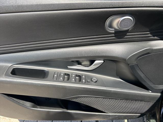 Elantra Preferred - Sun & Tech Pkg