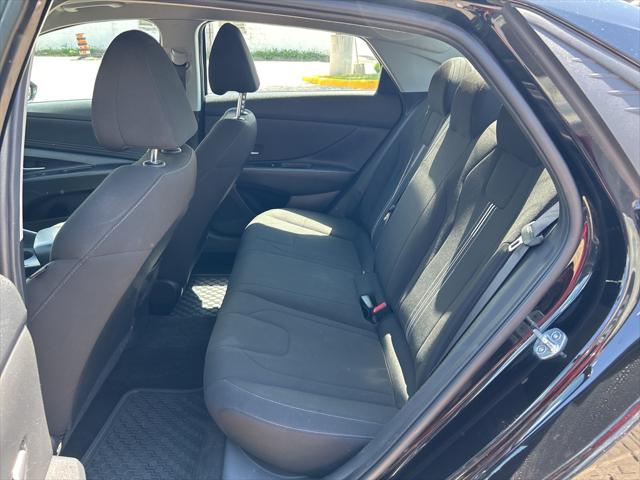 Elantra Preferred - Sun & Tech Pkg