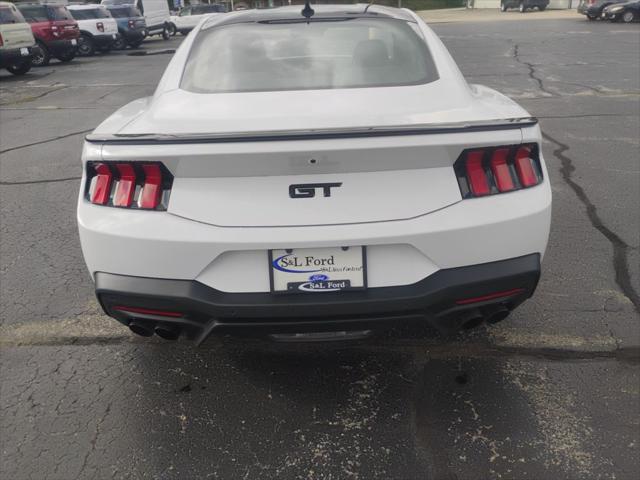 2025 Ford Mustang GT Premium Fastback