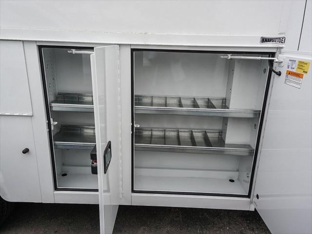 2024 Ford Transit Cutaway Base