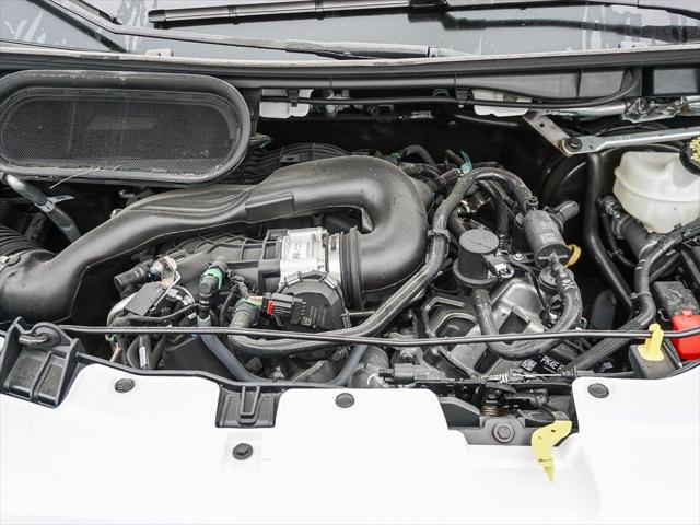 2024 Ford Transit Cutaway Base