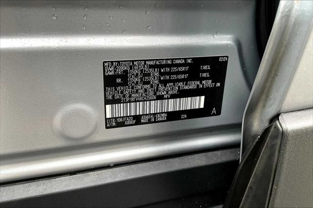 2024 Toyota RAV4 XLE