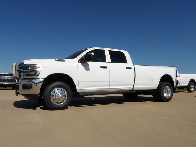 2025 RAM Ram 3500 RAM 3500 TRADESMAN CREW CAB 4X4 8 BOX