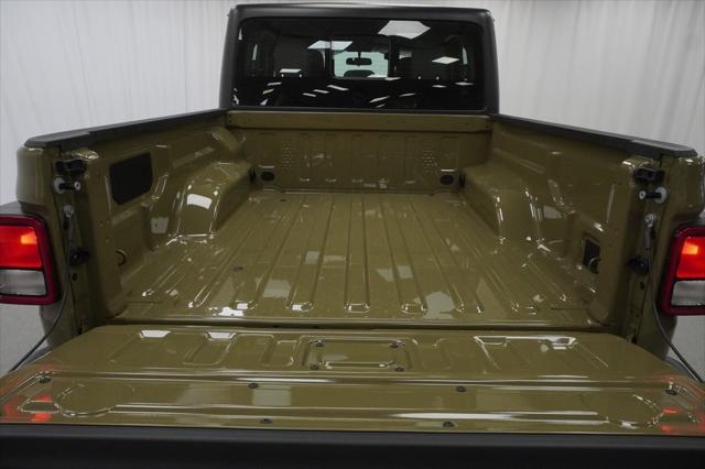 2025 Jeep Gladiator GLADIATOR SPORT 4X4