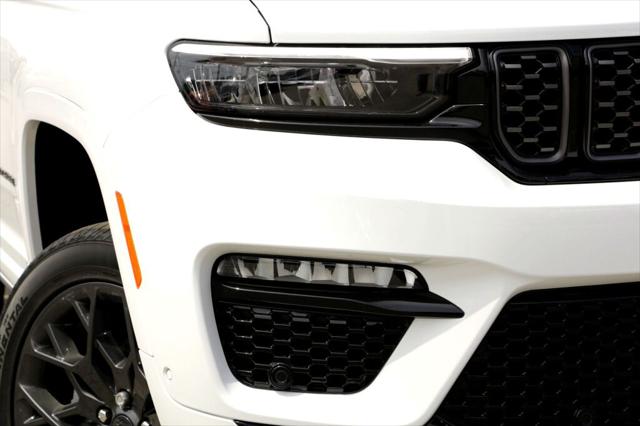2025 Jeep Grand Cherokee GRAND CHEROKEE SUMMIT 4X4
