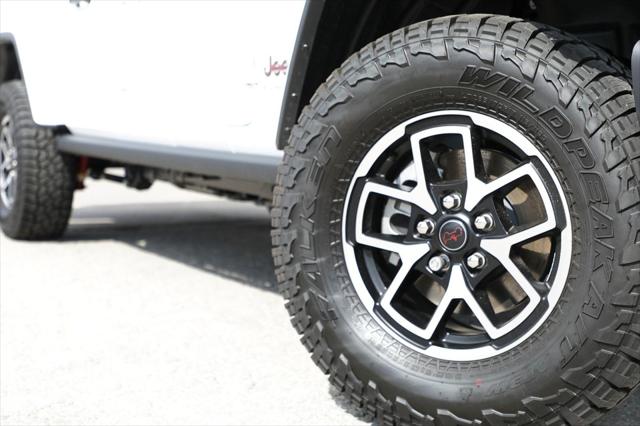 2025 Jeep Gladiator GLADIATOR RUBICON 4X4