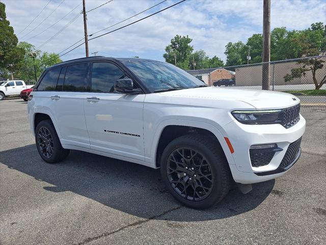 2025 Jeep Grand Cherokee GRAND CHEROKEE SUMMIT 4X4