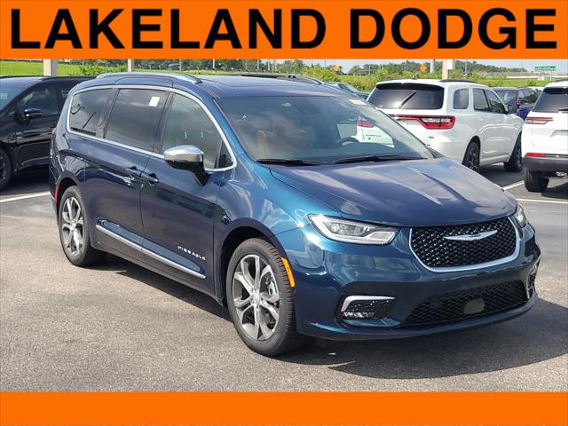 2025 Chrysler Pacifica PACIFICA PINNACLE