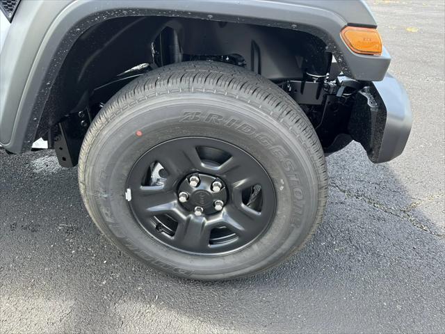 2025 Jeep Gladiator GLADIATOR SPORT 4X4