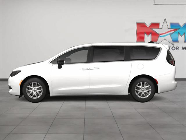 2025 Chrysler Voyager VOYAGER LX