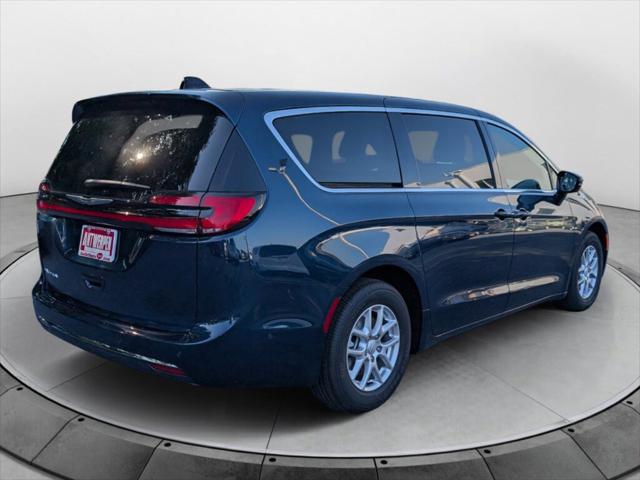 2025 Chrysler Pacifica PACIFICA SELECT