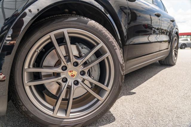 2023 Porsche Cayenne Coupe S