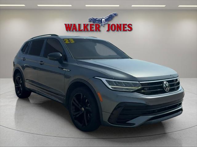 2023 Volkswagen Tiguan 2.0T SE R-Line Black