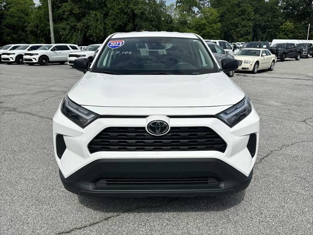 2023 Toyota RAV4 LE