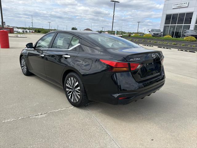 2023 Nissan Altima SV FWD