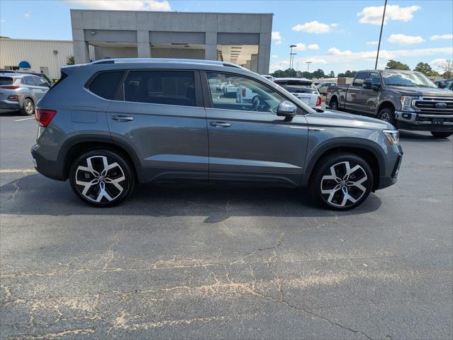 2022 Volkswagen Taos 1.5T SEL