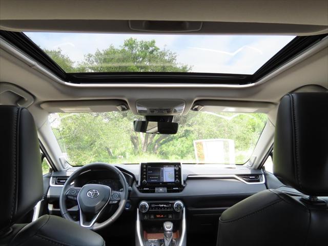 2021 Toyota RAV4 Hybrid Limited 2021 Toyota RAV4 Hybrid Limited