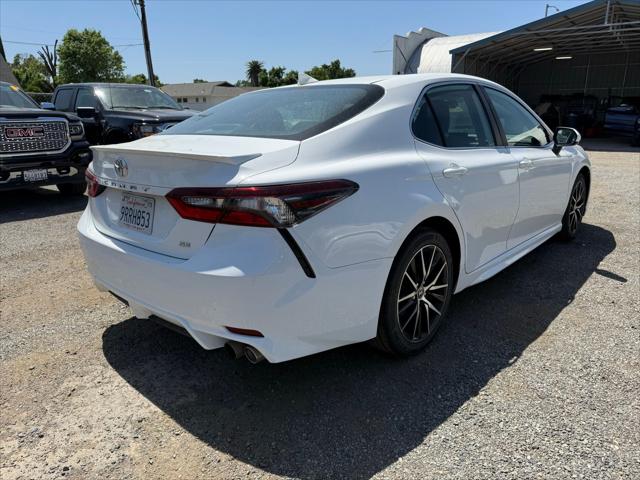2021 Toyota Camry SE