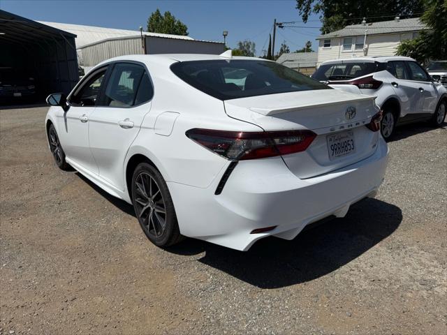 2021 Toyota Camry SE