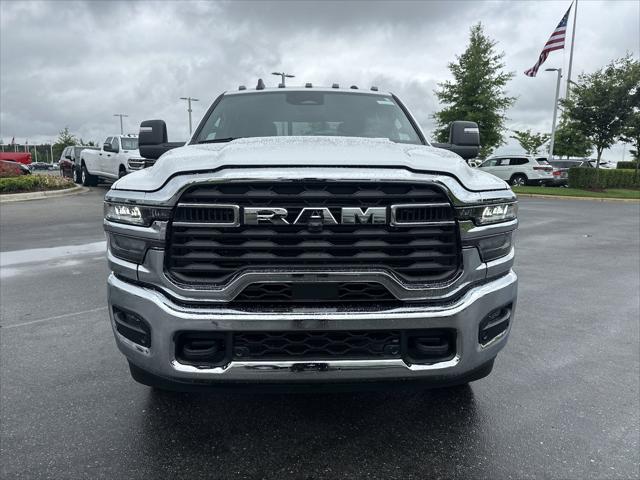 2025 RAM Ram 3500 RAM 3500 TRADESMAN CREW CAB 4X4 8 BOX