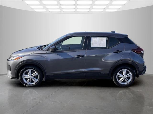 2022 Nissan Kicks S Xtronic CVT
