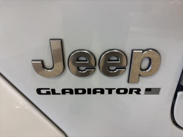 2023 Jeep Gladiator Overland