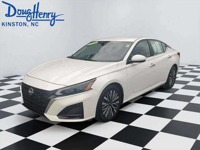 2023 Nissan Altima SV FWD