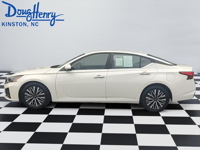 2023 Nissan Altima SV FWD