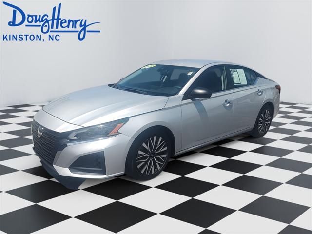 2024 Nissan Altima SV FWD