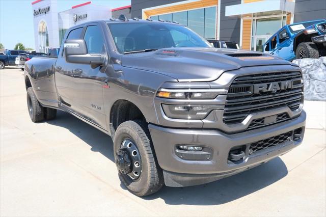 2025 RAM Ram 3500 RAM 3500 LARAMIE CREW CAB 4X4 8 BOX
