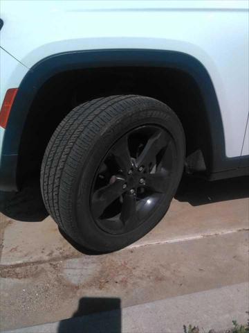2023 Jeep Grand Cherokee L Altitude 4x2
