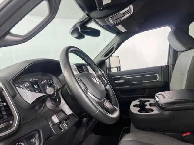 2024 RAM 2500 Big Horn Crew Cab 4x4 64 Box