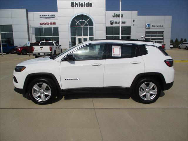 2022 Jeep Compass Latitude FWD