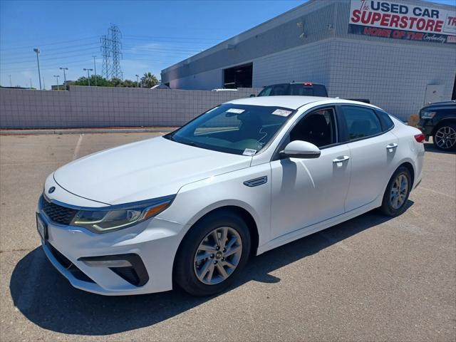2020 Kia Optima LX