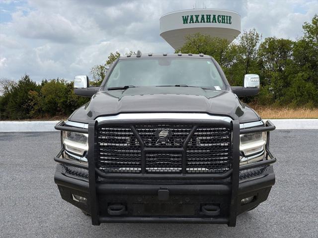 2024 RAM 3500 Laramie Crew Cab 4x4 8 Box