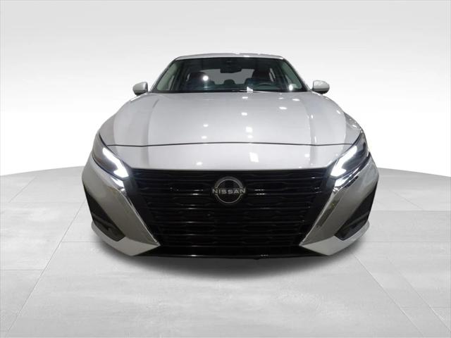 2023 Nissan Altima SV Intelligent AWD