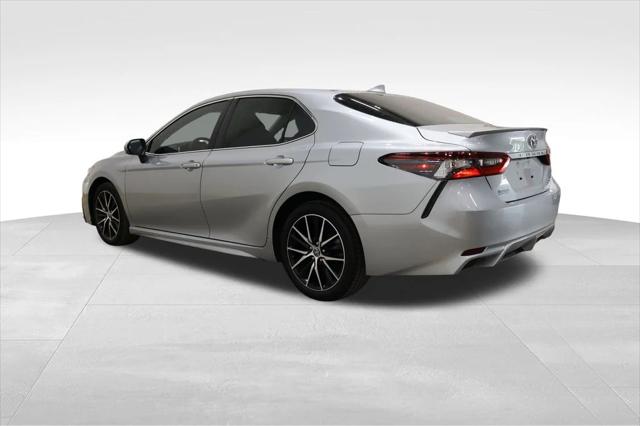 2023 Toyota Camry SE Nightshade Edition