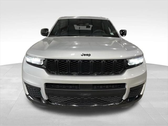 2024 Jeep Grand Cherokee L Altitude 4x4